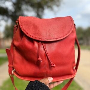 Vintage coach drawstring crossbody 4025